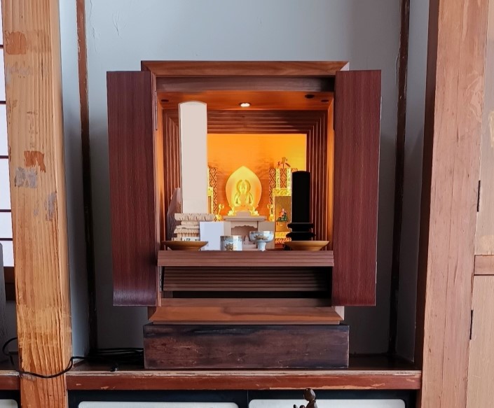 【山形市M様】生前に話していた「皆がいつも集まり、皆の声が聞こえる所に一緒に居たいなぁ」。身近に感じ、家族の中心になったお仏壇