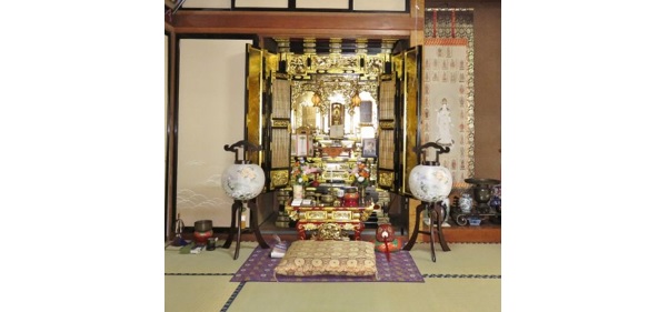 【山形市S様】先祖から受け継いだお仏壇を50年ぶりに修復。見間違えるように立派になりました。