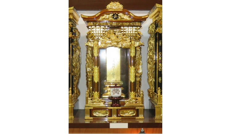 【山形市Y様】山形仏壇職人こだわりの「梨地塗り厨子」を設置しました。